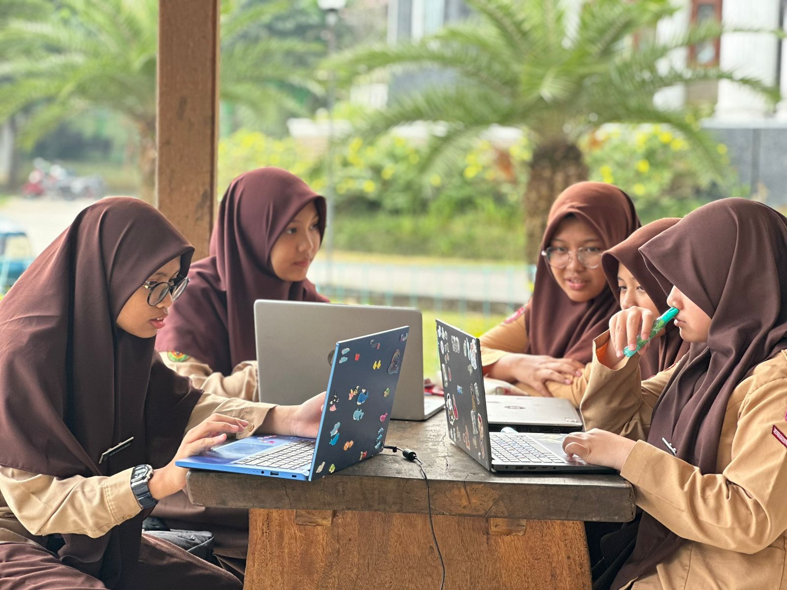 Kenapa Nilai Bagus Tidak Menjamin Kesuksesan Anak di Masa Depan?